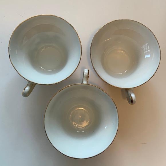 3 Sets of Lunch Plates and tea cups - Picture 11 of 11
